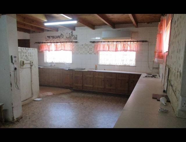 FARM FOR SALE IN BAINSVLEI